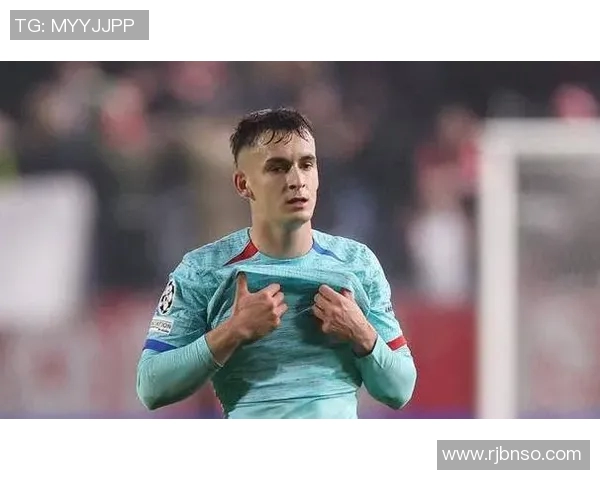 国际巴塞罗那俱乐部新帅上任，球队将展开全新征程