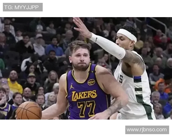 湖人前锋受伤,球队战绩岌岌可危? 湖人前锋受伤,球队战绩岌岌可危?