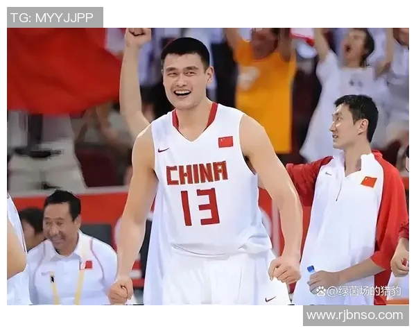 姚明走进校园，篮球巨星分享人生智慧与竞技经验