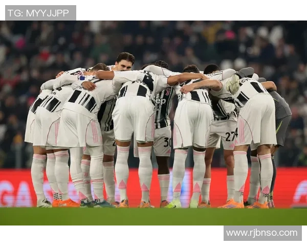 马德里双雄分列西甲前两位,战罢10轮依旧未尝败绩 马德里双雄分列西甲前两位,战罢10轮依旧未尝败绩